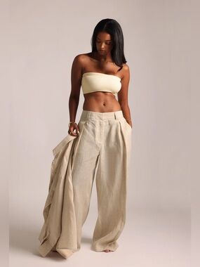 NWT Gaui FORM-RIBBED BANDED BANDEAU